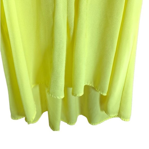 Women's GB Flowy Yellow Tank Hi-Lo with Embroidery Size: Medium - Picture 4 of 12